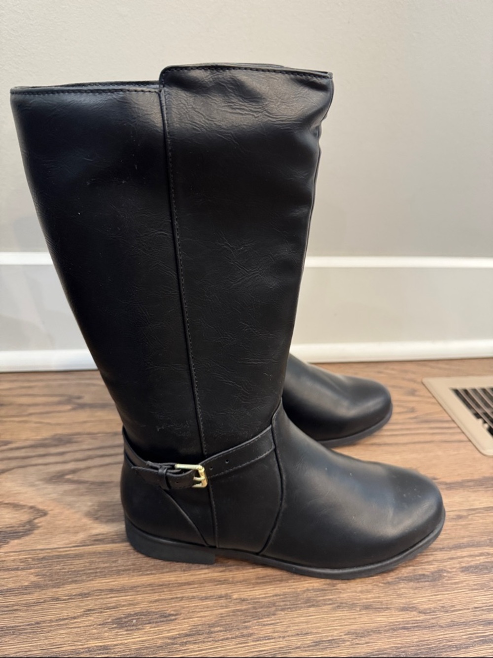 Black Mid-Calf children’s black Boots -NEW WITH TAGS